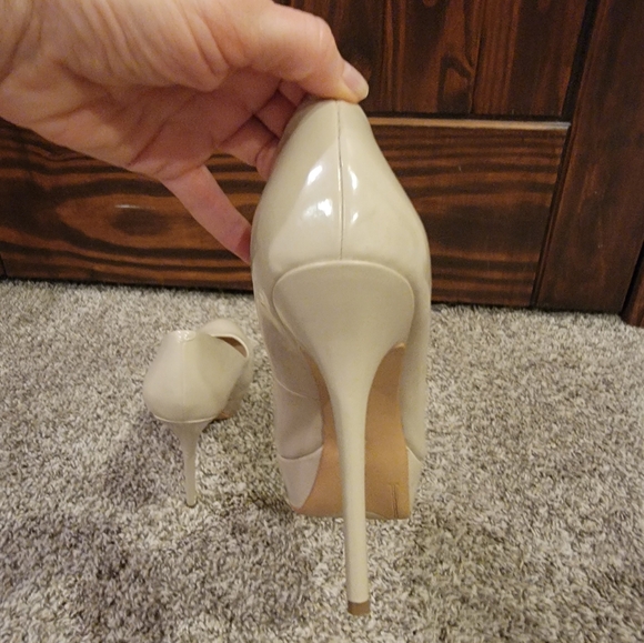 Guess Patent leather Stilettos - Picture 7 of 16